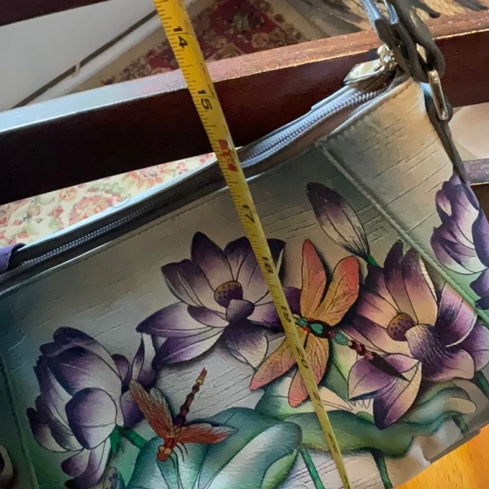 Gorgeous Anuschka crossbody bag - Picture 11 of 12